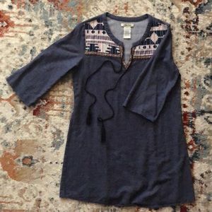 Quarter sleeve dress